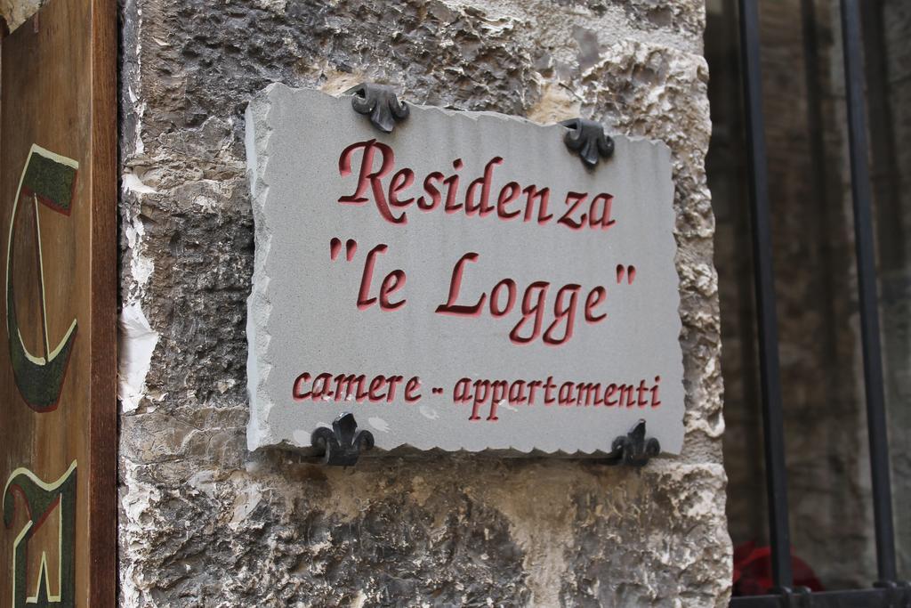 Bed and Breakfast Residenza Le Logge Gubbio Zewnętrze zdjęcie