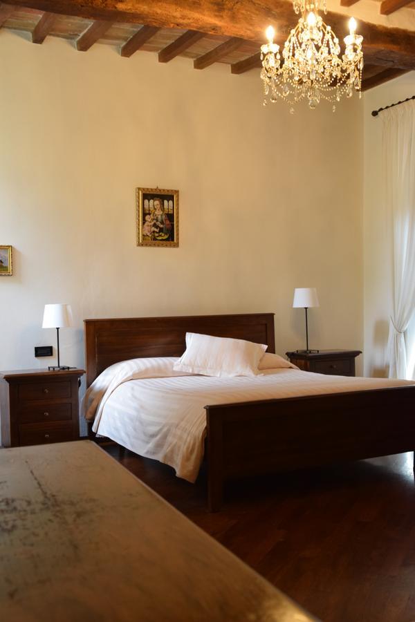 Bed and Breakfast Residenza Le Logge Gubbio Zewnętrze zdjęcie